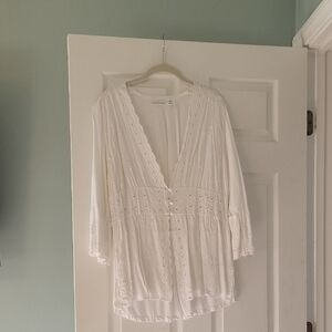 Lovely White Blouse Soft Surroundings White Embroidered Blouse